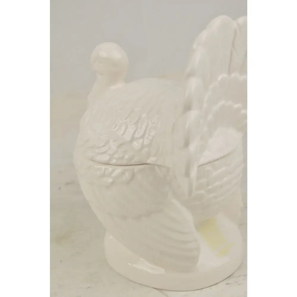 Williams Sonoma White Ceramic Turkey Covered Serving Bowl Tureen Thanksgiving